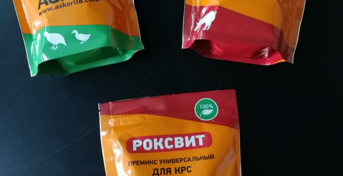 Премикс Роксвит универсальный для Птиц 900 гр