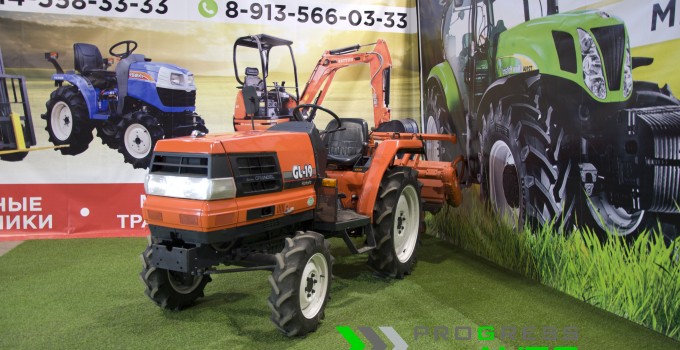Японский мини-трактор KUBOTA GL-19 с фрезой 140 см