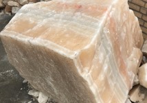 Соль кормовая Лизунец гималайский